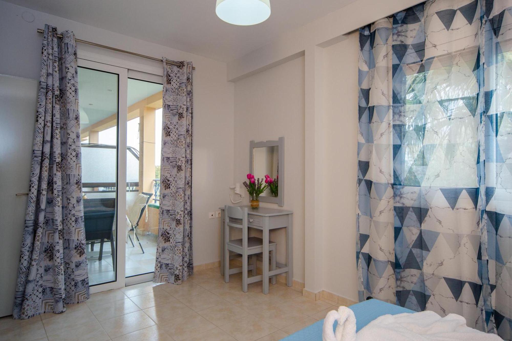 Sunset Apartments Archangelos  Ruang foto
